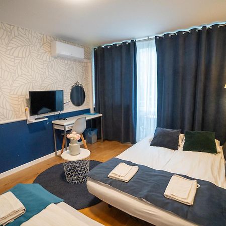 Apartament Hotel Grzybowska 9 Варшава Екстер'єр фото