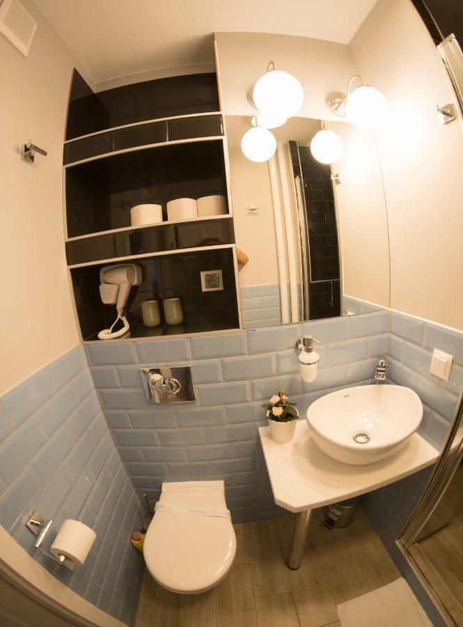 Apartament Hotel Grzybowska 9 Варшава Екстер'єр фото
