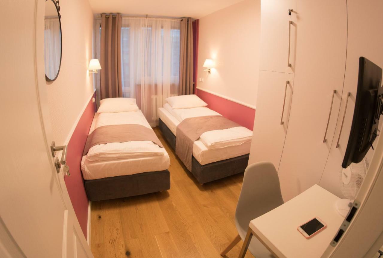 Apartament Hotel Grzybowska 9 Варшава Екстер'єр фото