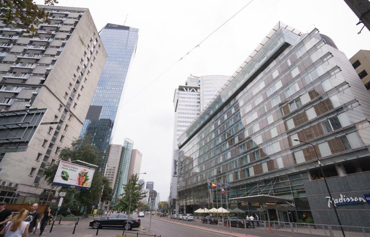 Apartament Hotel Grzybowska 9 Варшава Екстер'єр фото